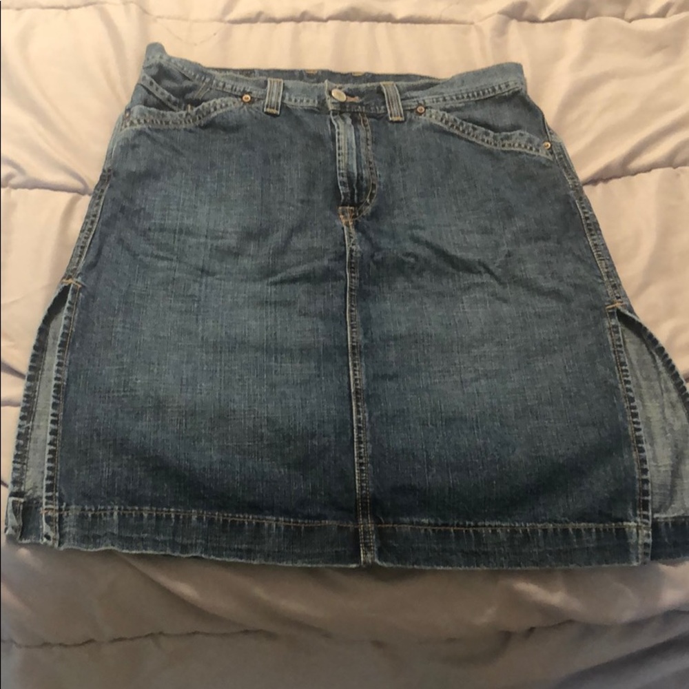 Jean skit